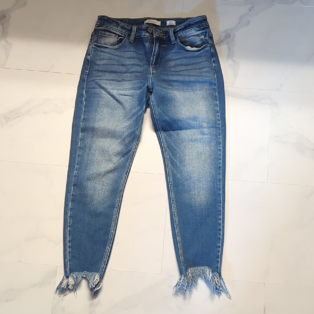 Kancan! Frayed Hem Jeans